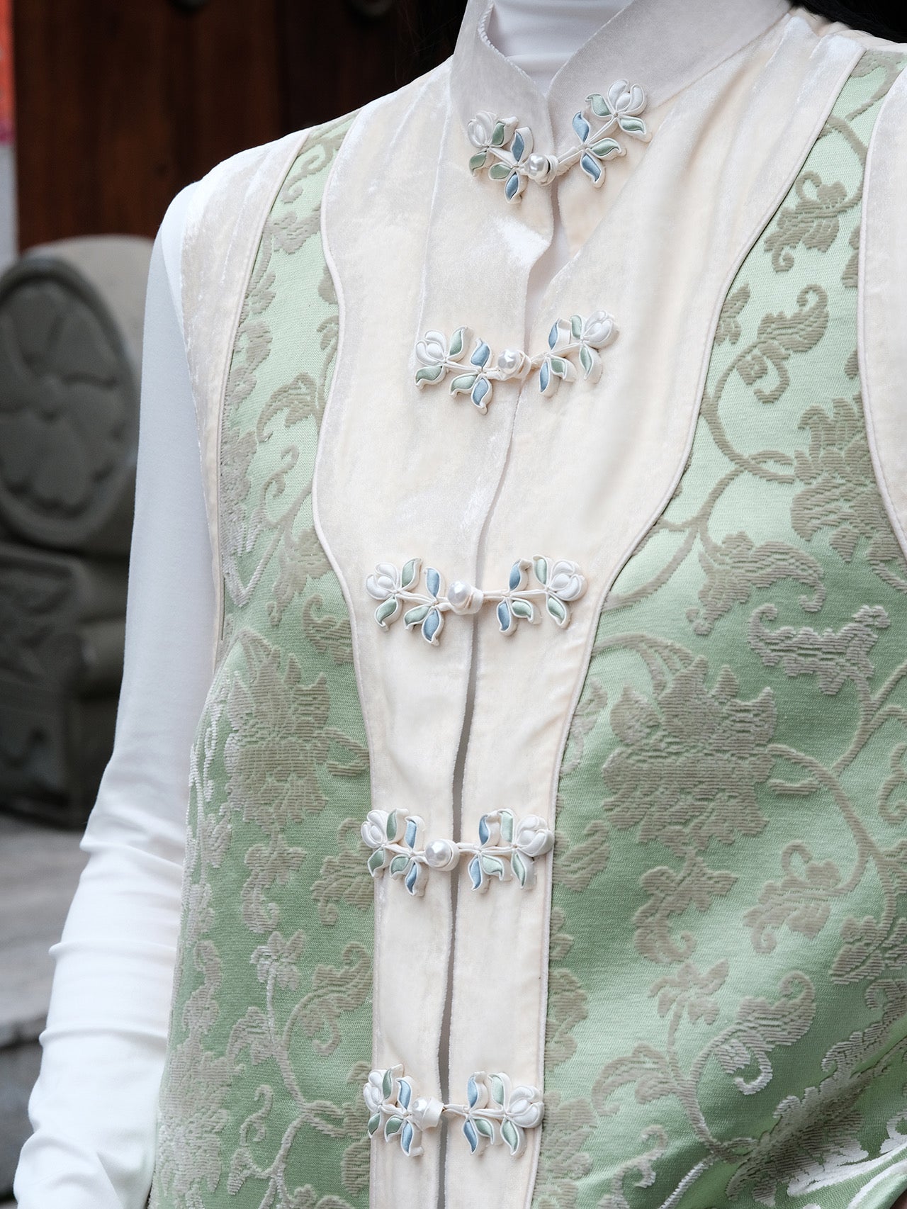 Wormwood pattern Zhang satin vest