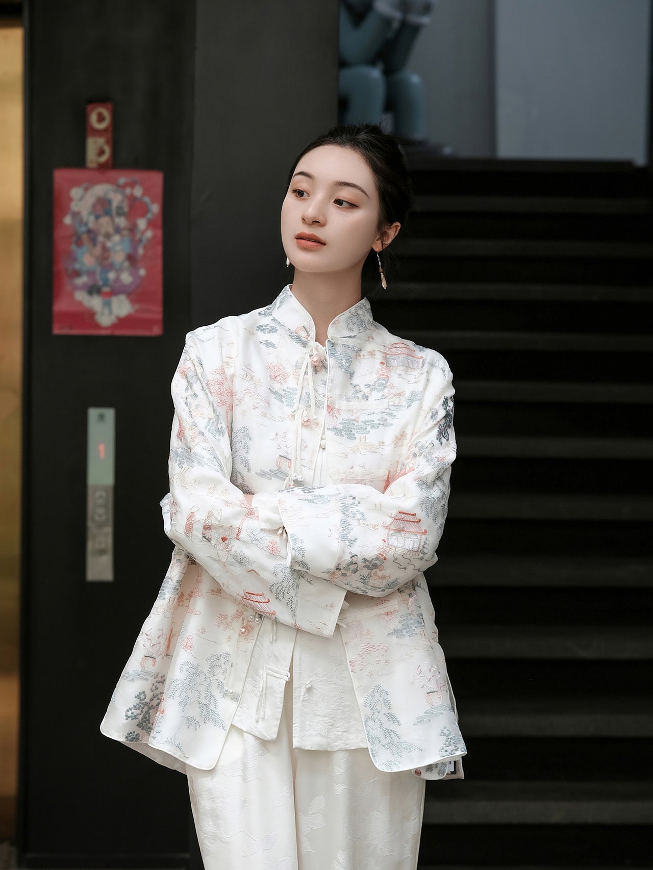 Ruyi reversible embroidery coat