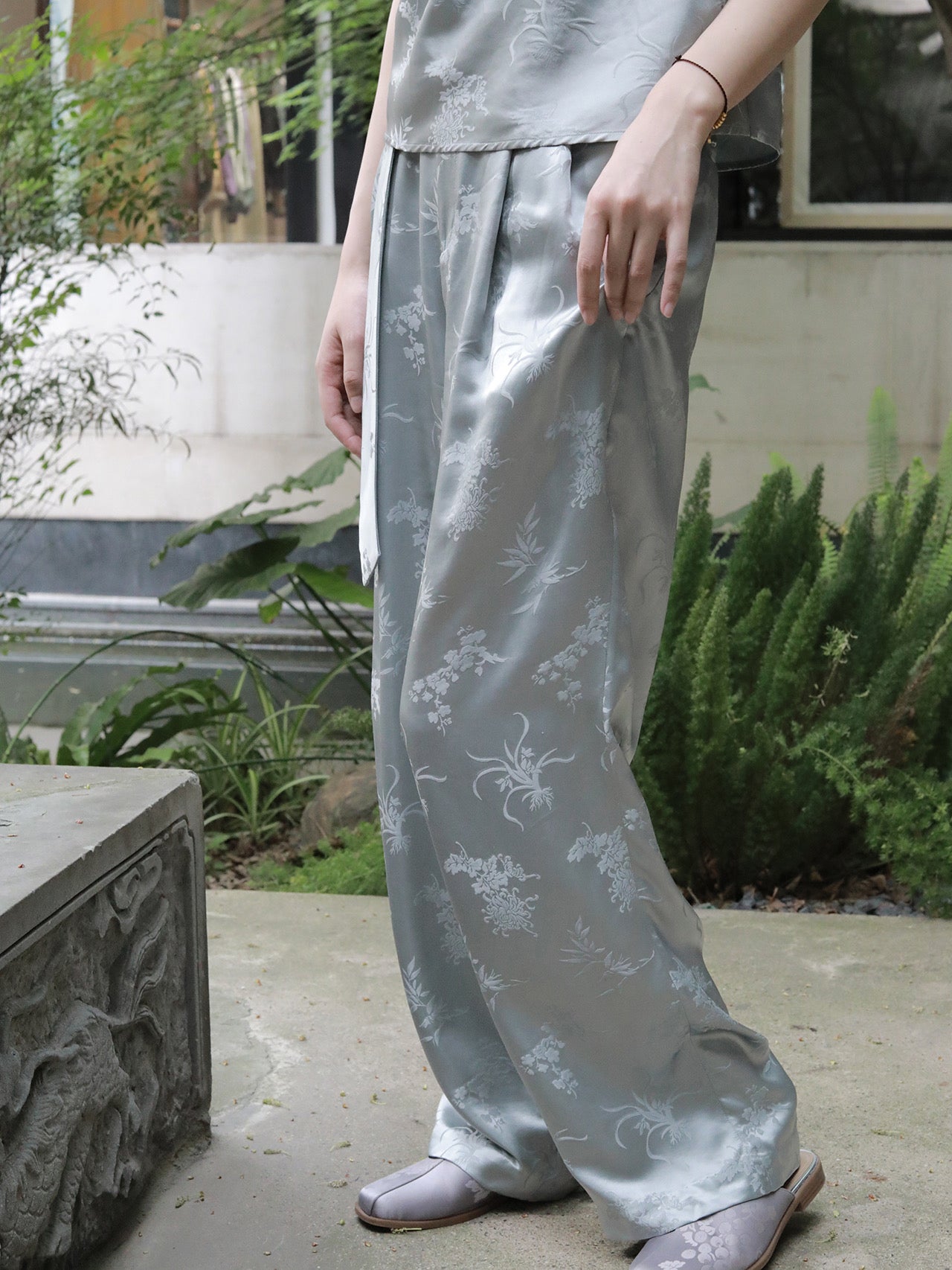 Frost Grey Silk Trousers Featuring Four Gentlemen Motif