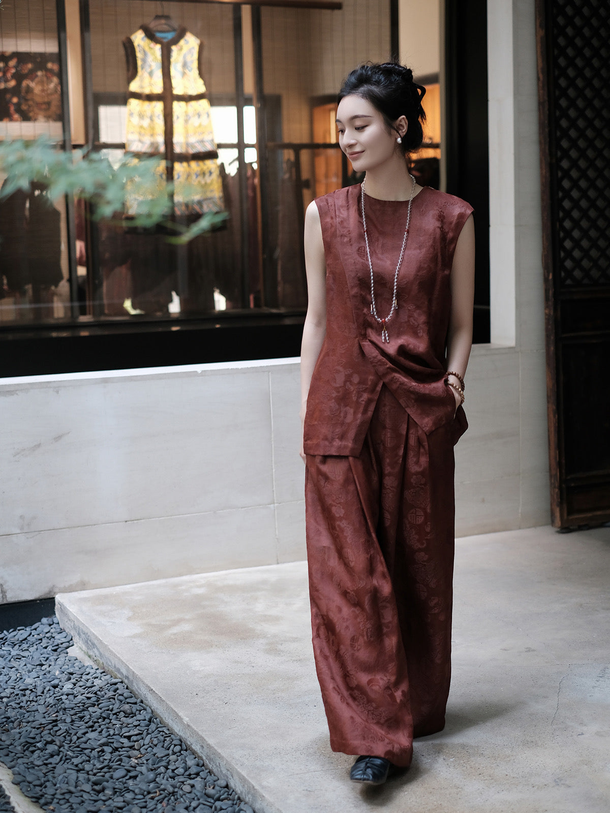 Red cloud gauze pants