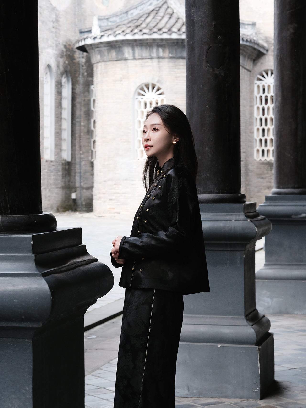 Cinnabar-Black Embroidery Jacquard Top X Guo Pei