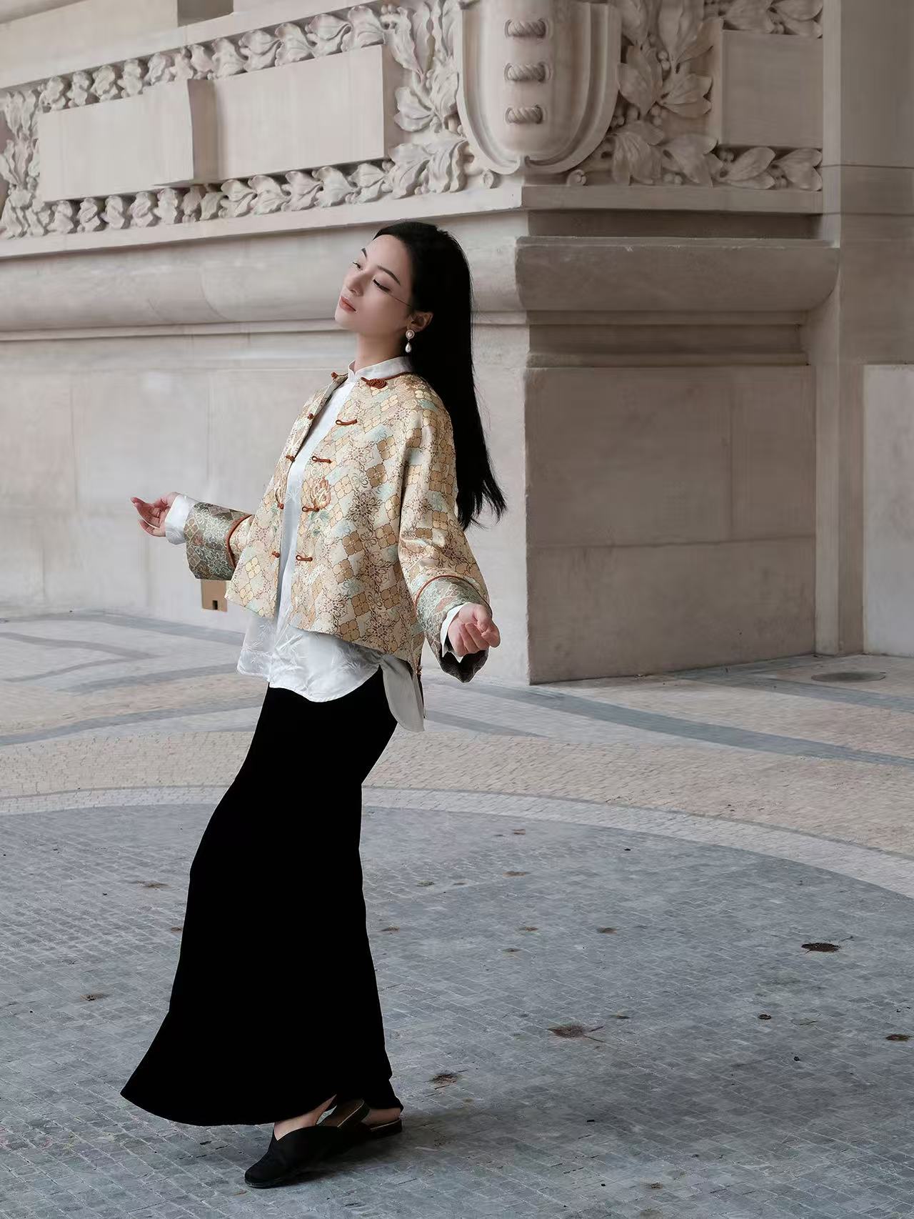 Peony Embroidered Jacquard Jacket X Guo Pei